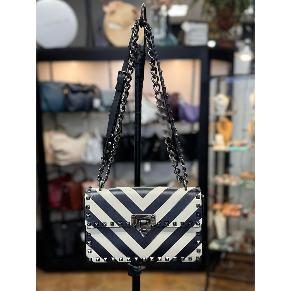 VALENTINO Garavani B-Rockstud Italy Chevron V-Stripe Vitello Leather Handbag